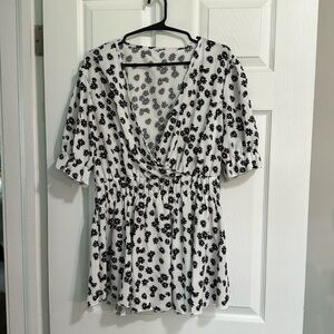 NWOT floral blouse